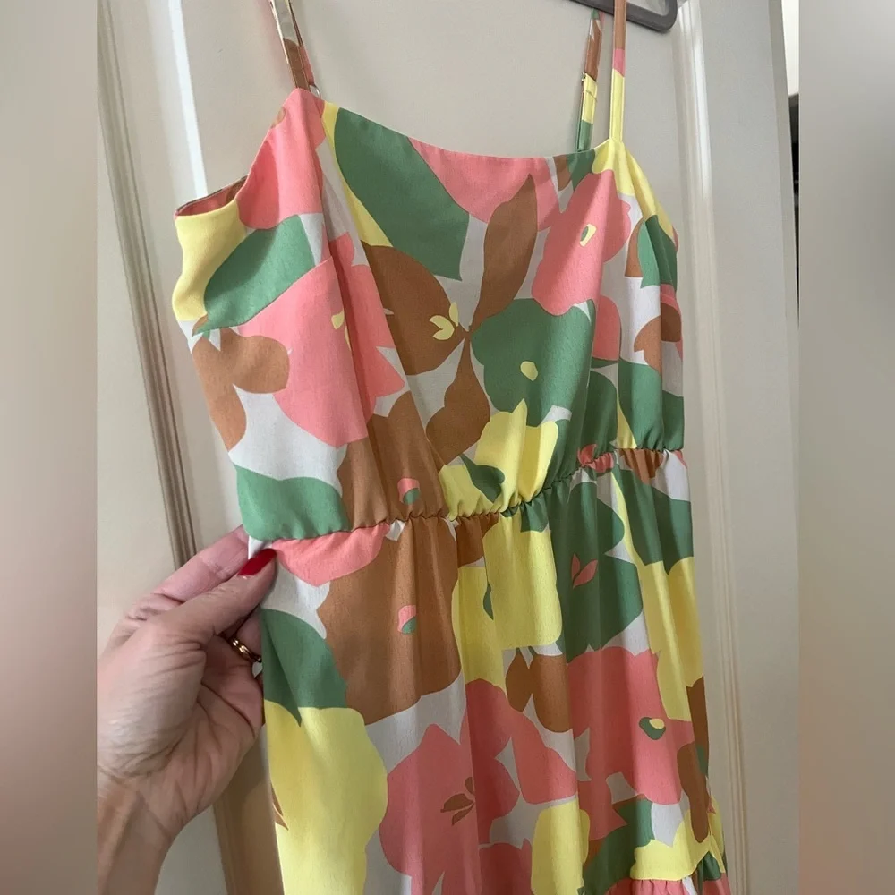 Social Standard by Sanctuary colorful Mid-calf dress Women’s size Large